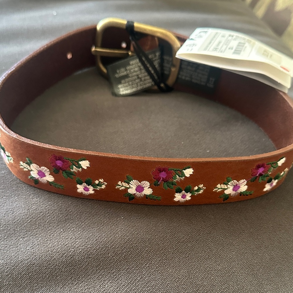 Zara Brown Belt with Floral Embroidery